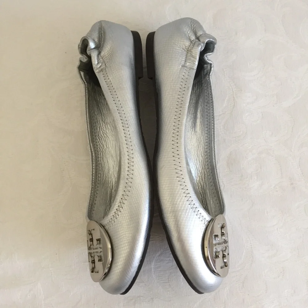 Tory Burch Reva Logo Silver Leather Ballet Flat
